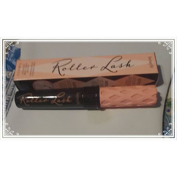 NIB~BENEFIT COSMETICS Roller Lash Super Curling & Lifting Mascara in Black - Picture 1 of 2